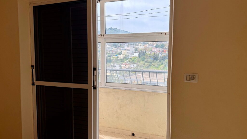 Apartment for sale in Metoq Saranda with mountain and valley view
