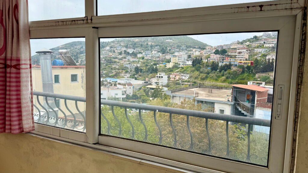 Apartment for sale in Metoq Saranda with mountain and valley view